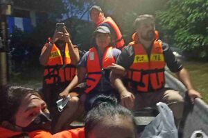 Flood Relief Situation in Ubon – Part II